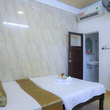 Sea Homestay Хюэ Экстерьер фото