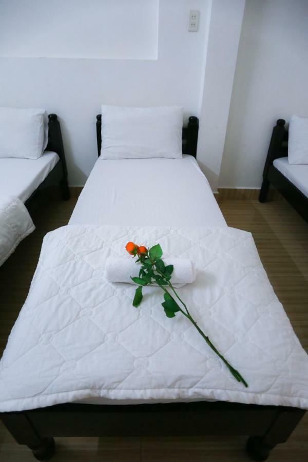 Sea Homestay Хюэ Экстерьер фото